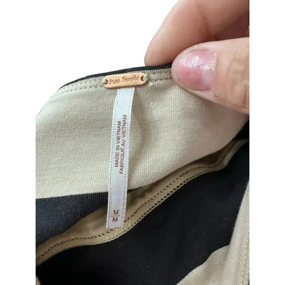 Free People Women's White and Black Striped maxi Size Medium - Picture 3 of 4